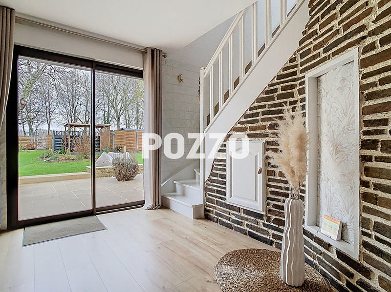 Maison - 170 m² - 8 pièces