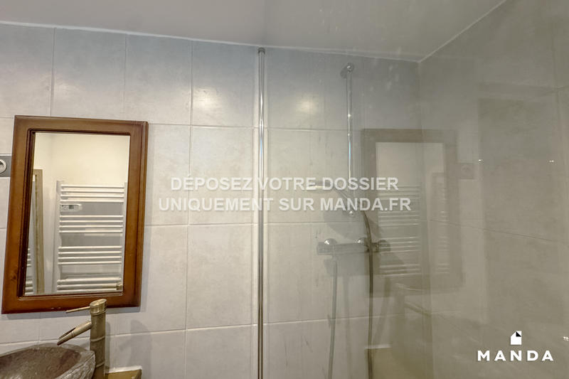 Appartement - 60 m² - 2 pièces