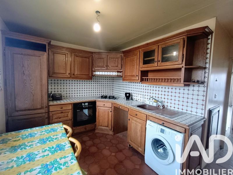 Appartement - 99 m² - 4 pièces