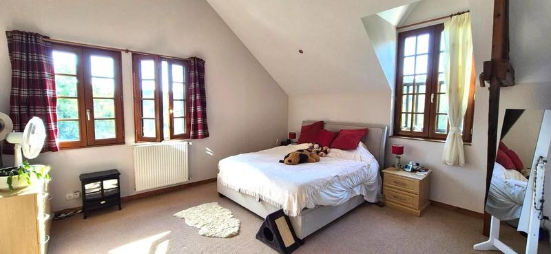 Fermette - 211 m² - 5 pièces