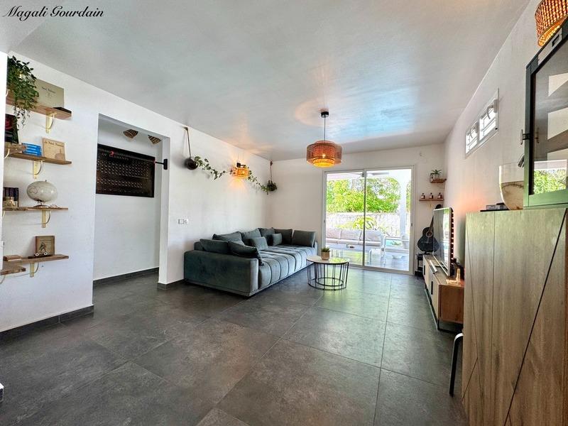 Maison - 92 m² - 4 pièces