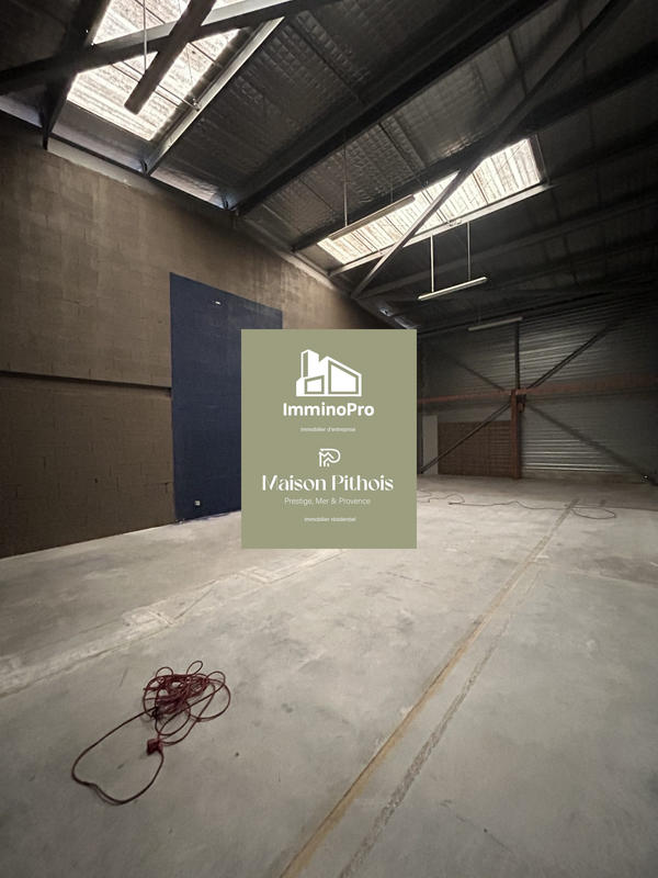 Local commercial - 150 m²