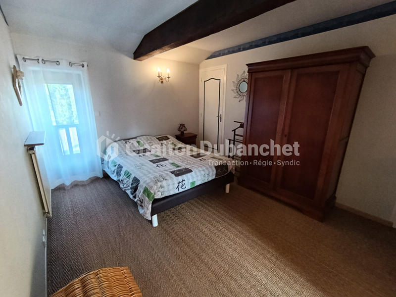 Maison - 200 m² - 6 pièces