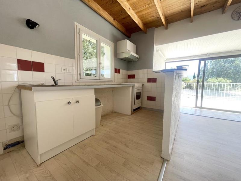 Maison - 64 m² - 4 pièces