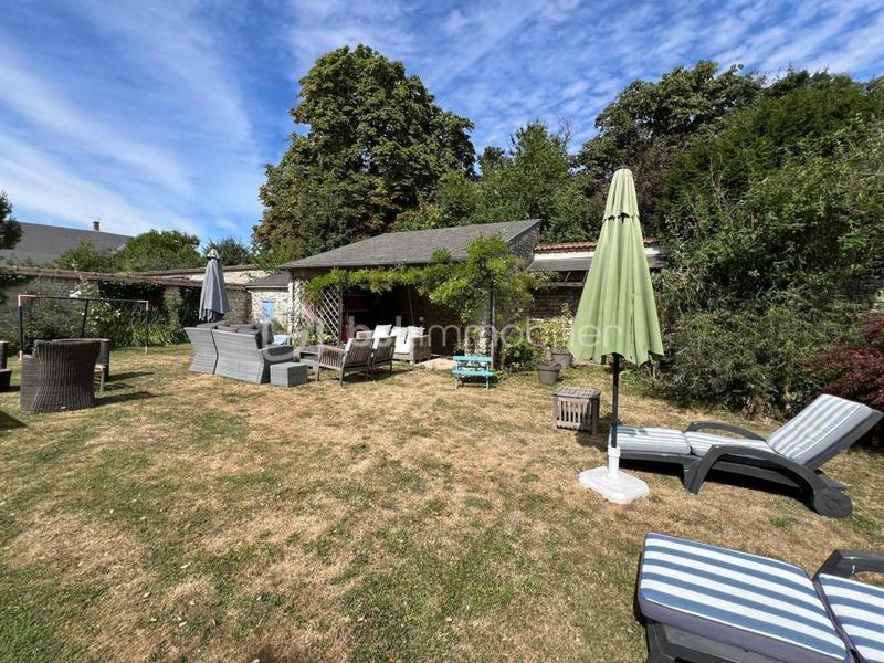 Maison en pierre - 176 m² - 7 pièces