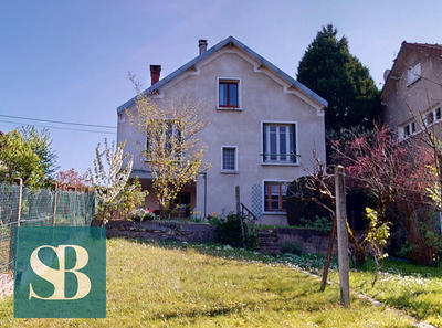 Maison - 149 m² - 7 pièces