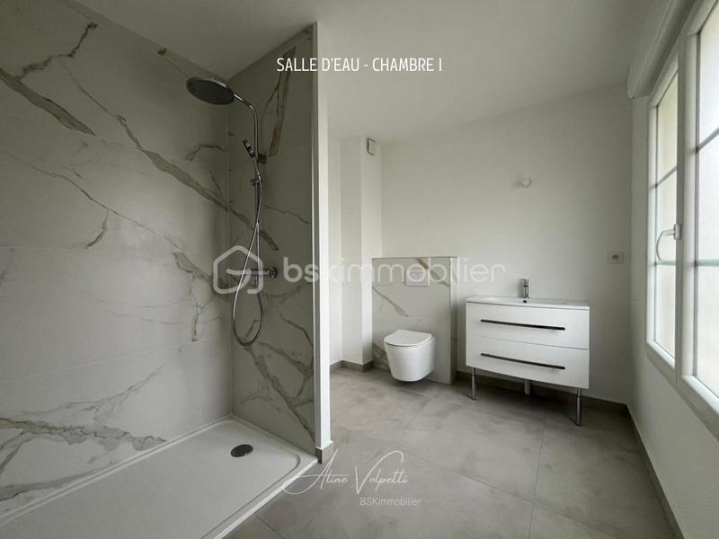 Maison - 137 m² - 4 pièces