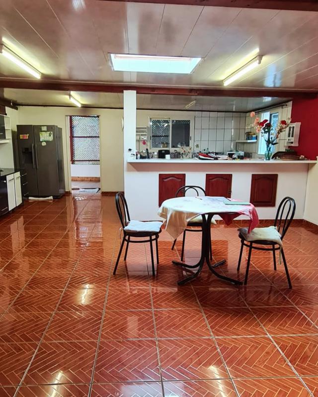 Maison - 159 m² - 5 pièces