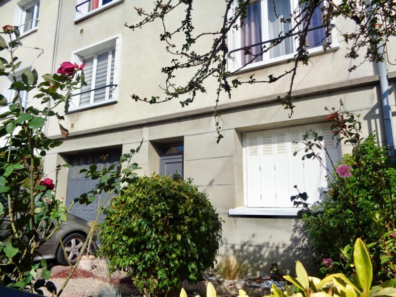 Maison - 260 m² - 9 pièces