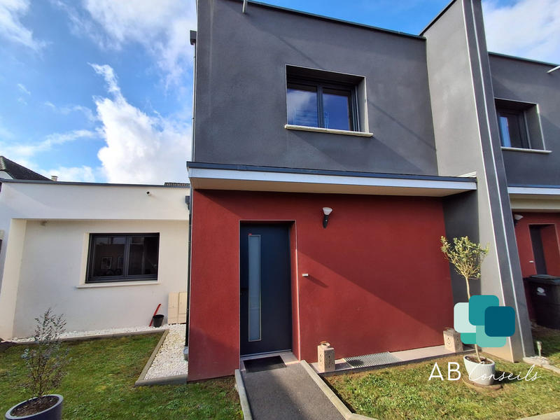 Maison contemporaine - 95 m² - 6 pièces