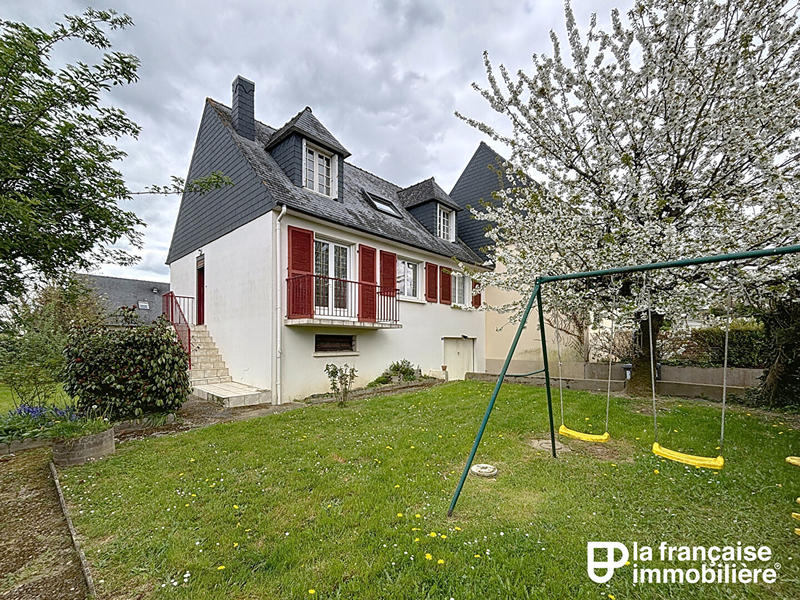 Maison - 110 m² - 6 pièces