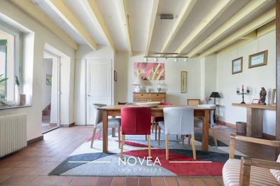 Maison ancienne - 307 m² - 9 pièces