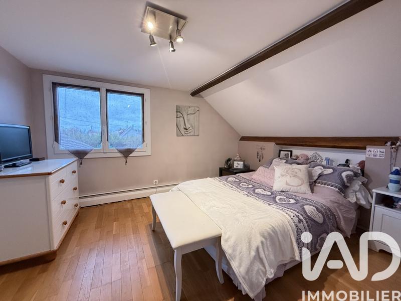 Maison - 122 m² - 6 pièces