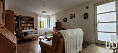 Maison - 121 m² - 6 pièces