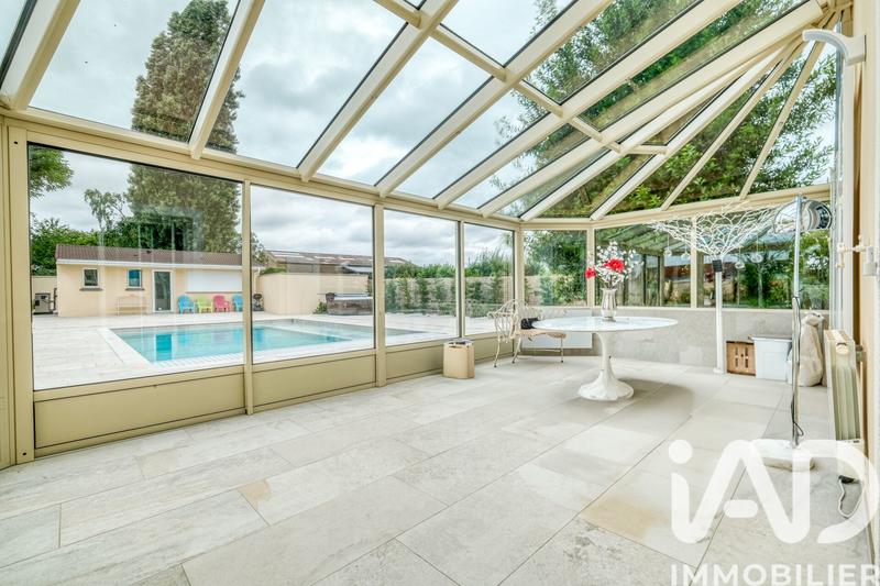 Maison - 300 m² - 7 pièces