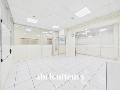 Local commercial - 136 m²