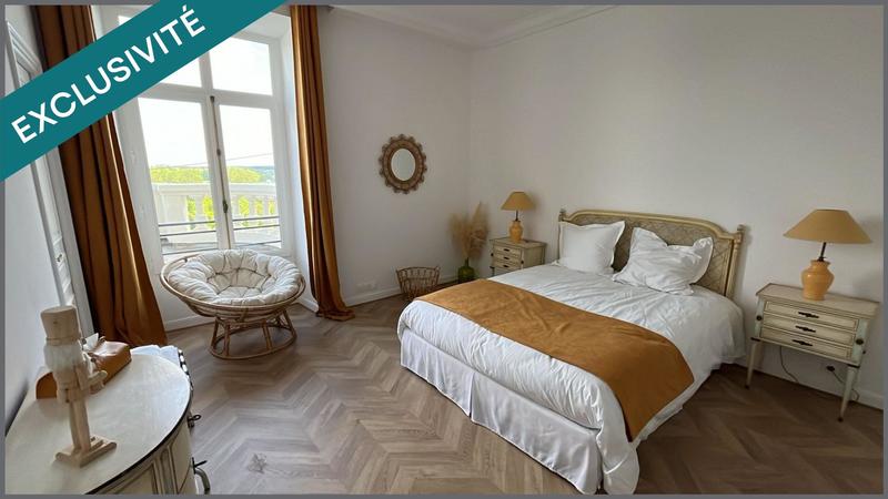 Château - 1 150 m² - 15 pièces