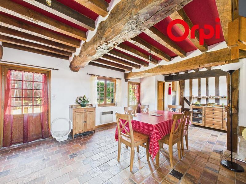 Maison - 90 m² - 5 pièces