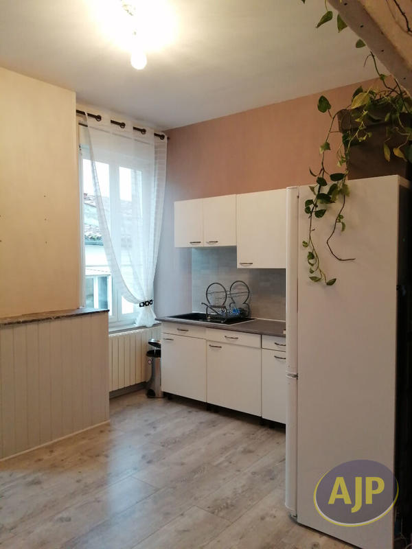 Appartement - 63 m² - 3 pièces
