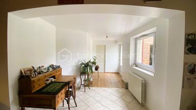 Maison - 200 m² - 6 pièces