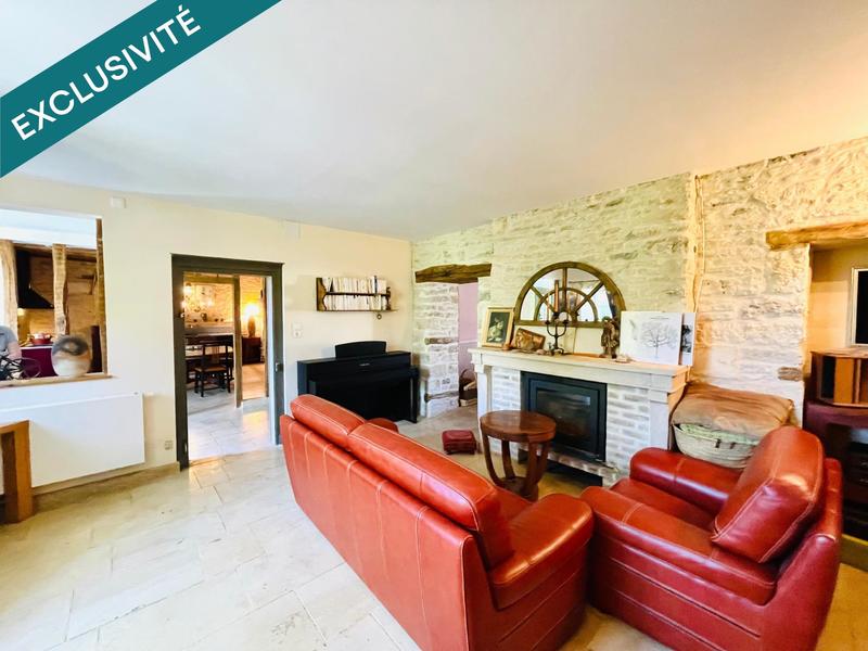 Maison - 215 m² - 8 pièces