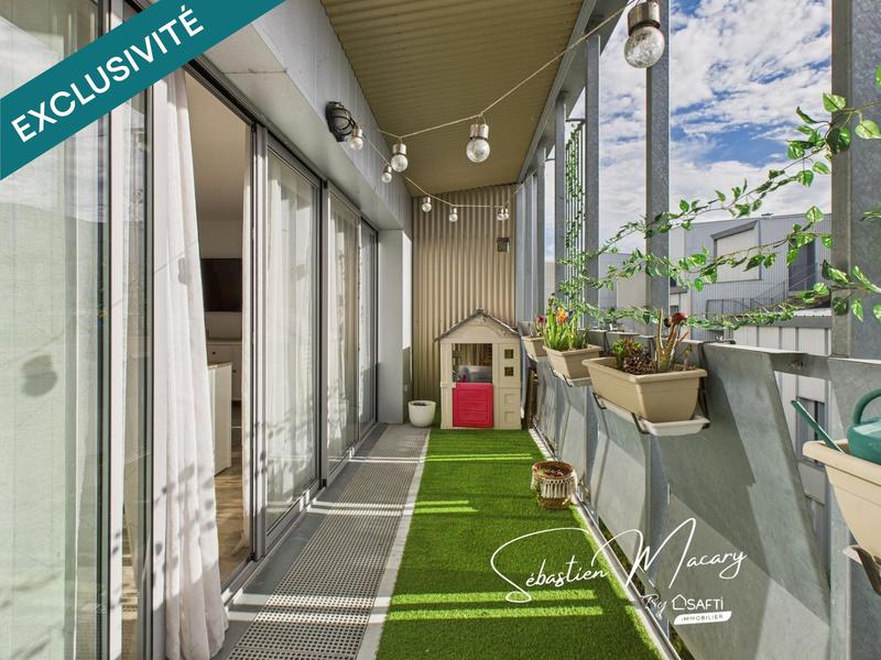 Appartement - 96 m² - 5 pièces