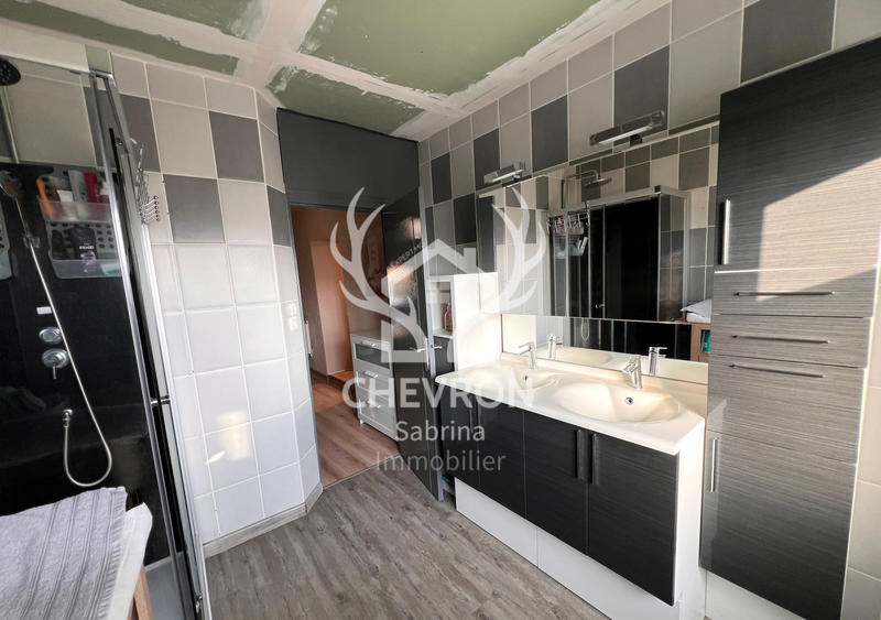 Maison - 160 m² - 6 pièces