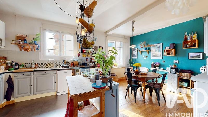 Appartement - 82 m² - 3 pièces