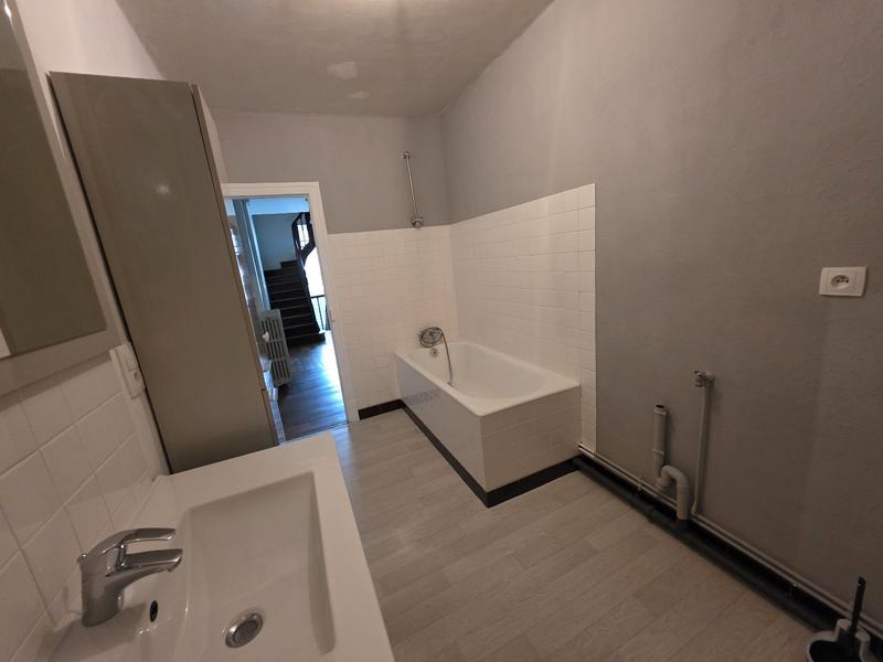 Maison - 136 m² - 6 pièces