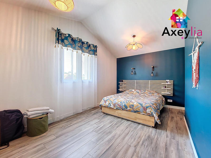 Maison - 174 m² - 5 pièces