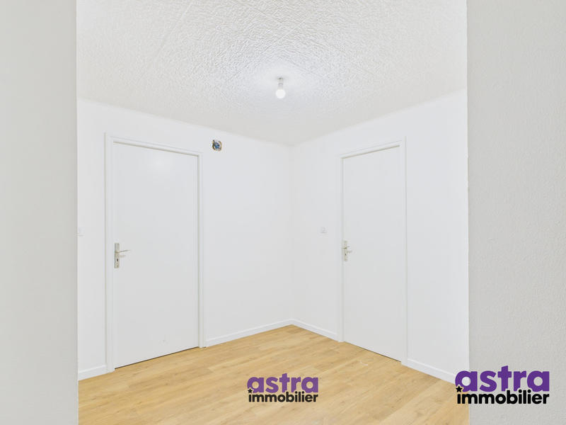 Appartement - 70 m² - 4 pièces