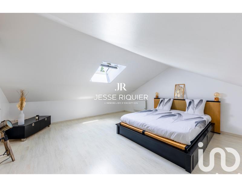 Duplex - 131 m² - 6 pièces