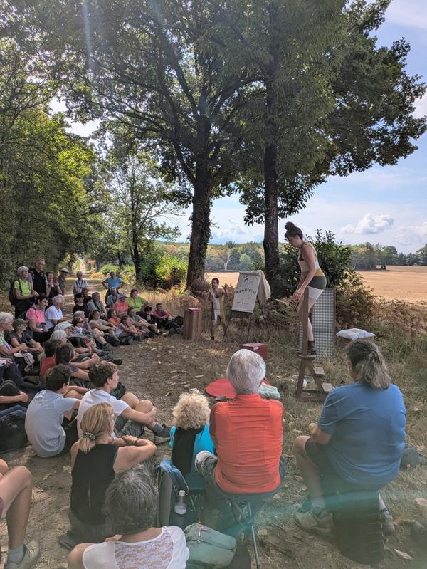 Randonnées à thèmes accompagnées au Pays de George Sand : "Éloge du prince noir... Ou le récit non historique d’une chevauchée : Pouligny-Notre-Dame" -  Jour 2