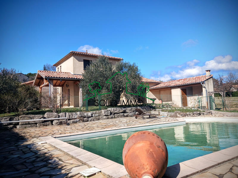 Villa - 150 m² - 7 pièces