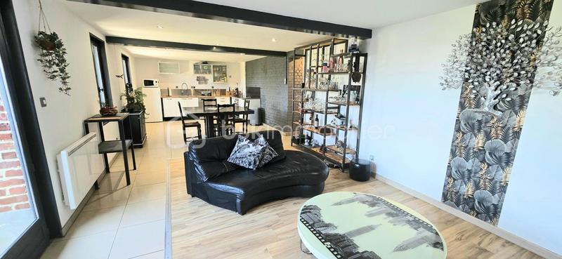 Propriété - 260 m² - 10 pièces