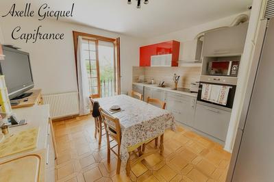 Maison - 153 m² - 6 pièces