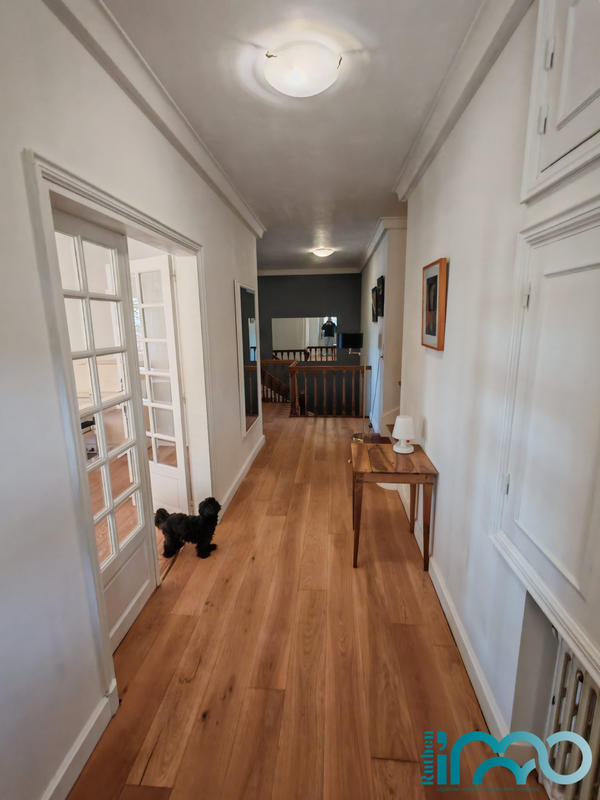 Maison ancienne - 200 m² - 7 pièces