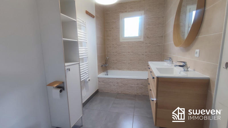 Maison contemporaine - 107 m² - 4 pièces