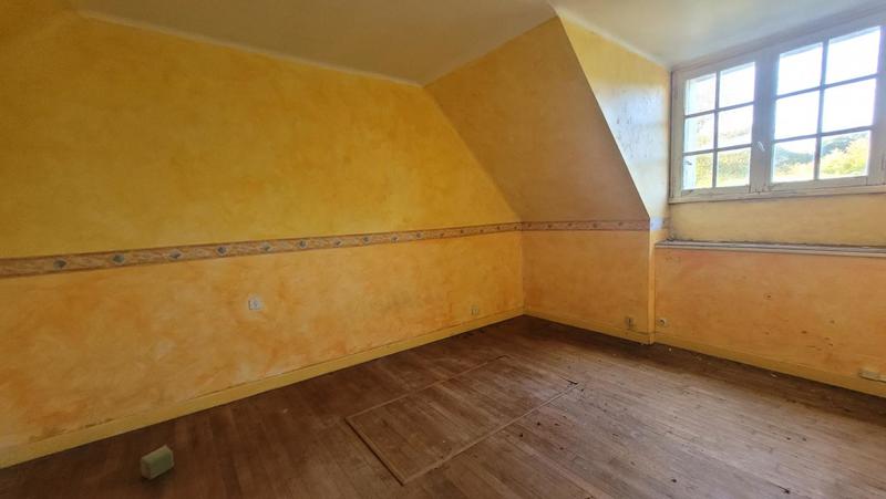 Maison - 113 m² - 6 pièces