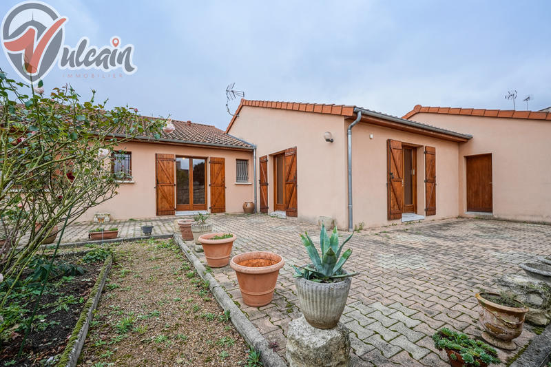 Maison - 110 m² - 4 pièces