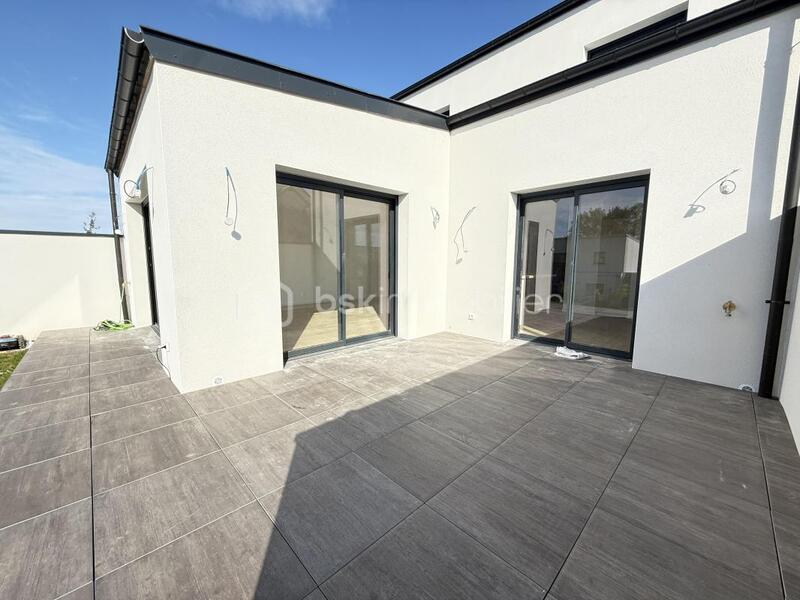 Maison - 135 m² - 6 pièces