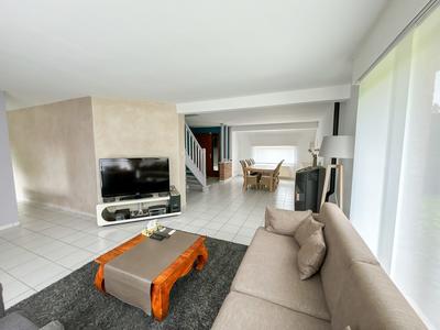 Maison - 135 m² - 5 pièces