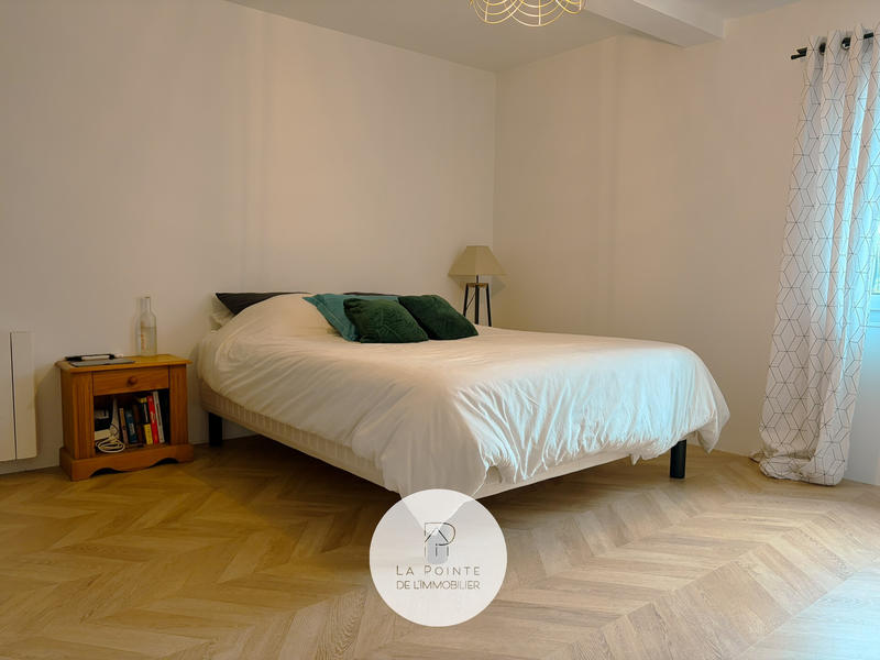 Maison - 104 m² - 4 pièces