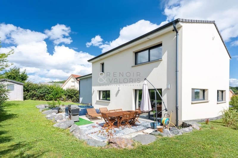 Maison - 162 m² - 7 pièces