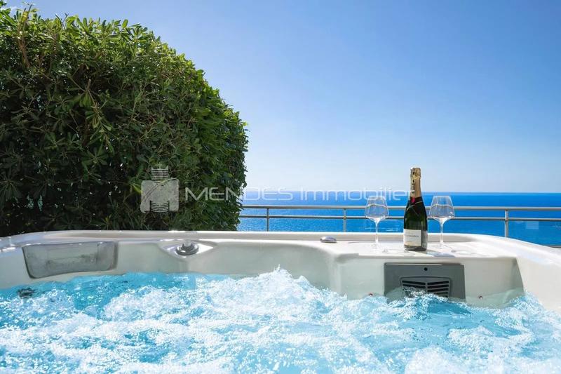 Appartement - 106 m² - 4 pièces