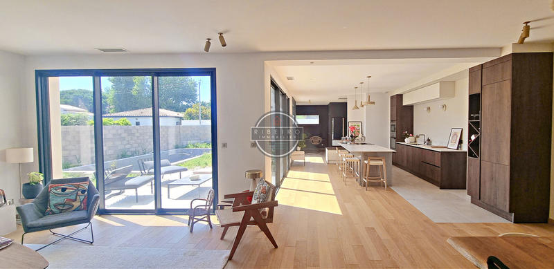 Villa - 160 m² - 5 pièces