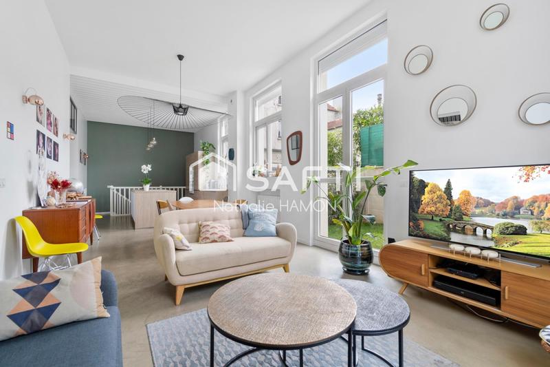 Appartement - 100 m² - 5 pièces