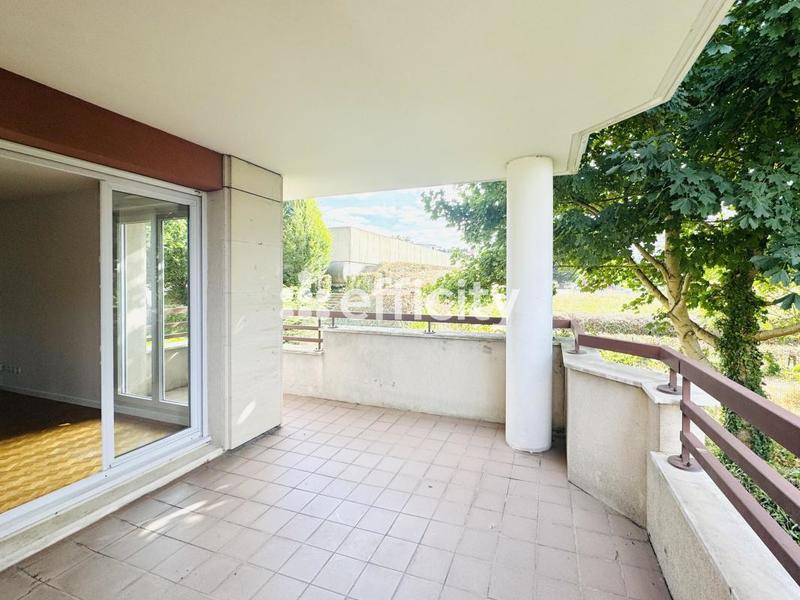 Appartement - 110 m² - 4 pièces