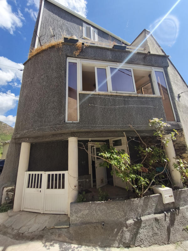 Maison de village - 89 m² - 3 pièces