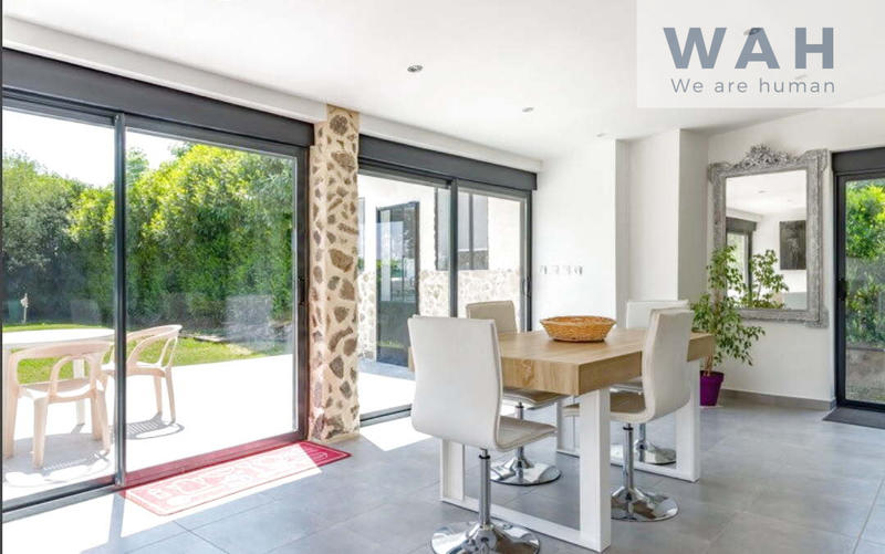 Maison - 136 m² - 4 pièces